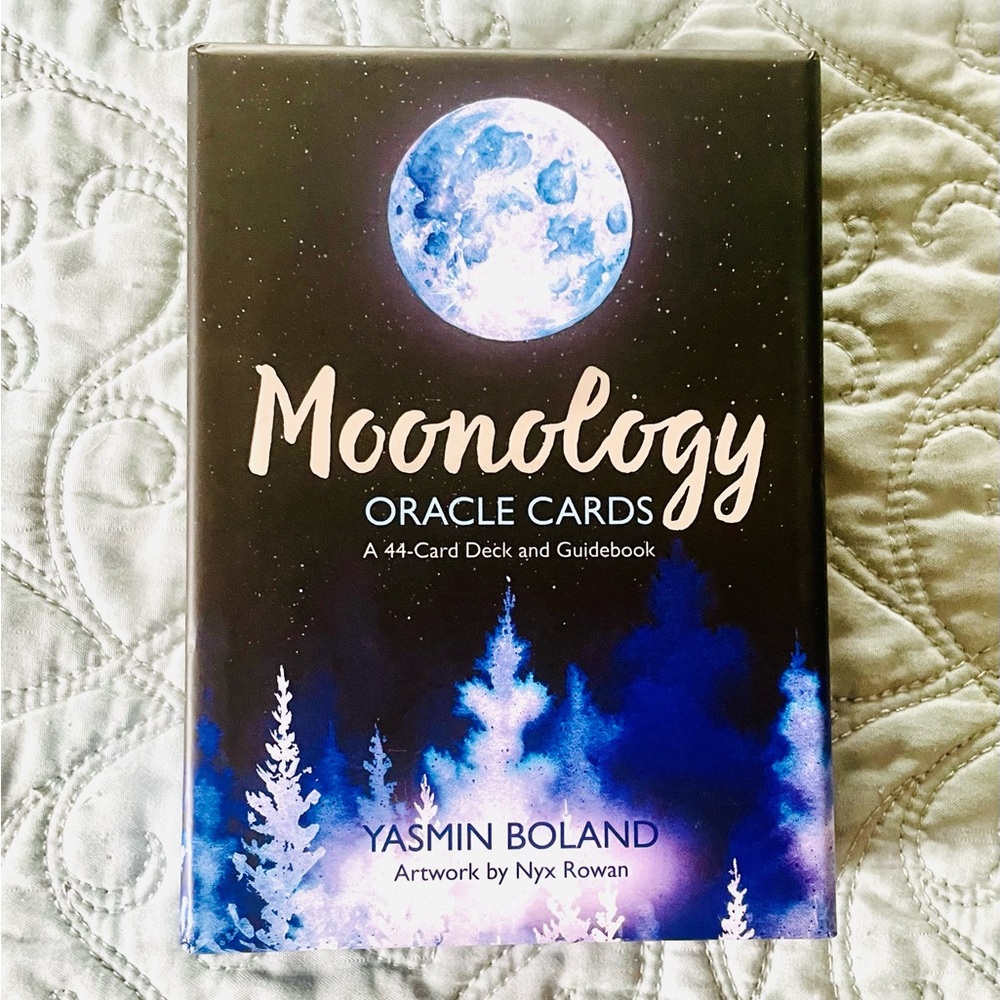 Moonology Oracle Cards Deck, mint condition!